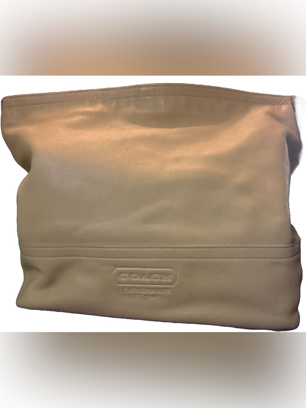 COACH LEATHERWARE EST. 1941
Shoulder Bag - Embossed Logo